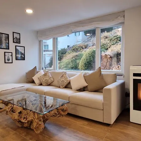 Brand New Very Cosy And Awesome Display Close To The Slope! Private Parking