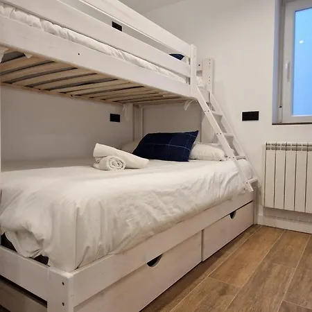 Brand New Very Cosy And Awesome Display Close To The Slope! Private Parking