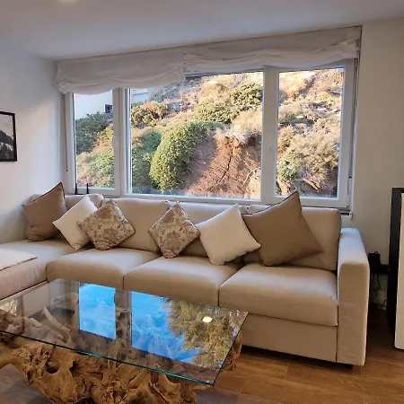 Brand New Very Cosy And Awesome Display Close To The Slope! Private Parking Sierra Nevada