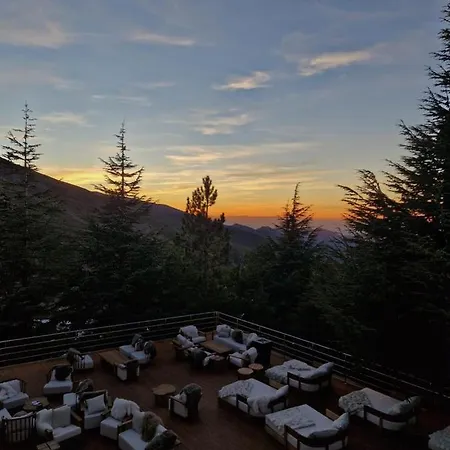 Brand New Very Cosy And Awesome Display Close To The Slope! Private Parking