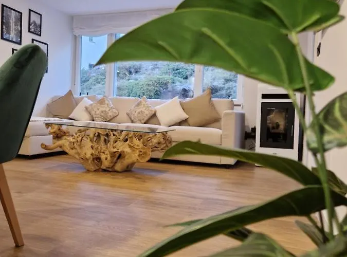 Brand New Very Cosy And Awesome Display Close To The Slope! Private Parking Apartamento